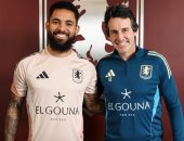 أستون فيلا يستعيد دوجلاس لويز من يوفنتوس حتى نهاية الموسم