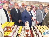 محافظ الدقهلية يتفقد معرض أهلا رمضان بمقر الغرفة التجارية بالمنصورة