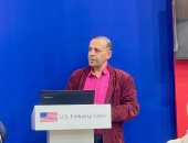 محمد ثروت فى معرض الكتاب: يحب توعية الجمهور بأخلاقيات الذكاء الاصطناعى