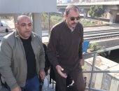 محافظ سوهاج يتفقد كوبرى المشاة أعلى مزلقان السكة الحديد بمنطقة الثلاث كبارى