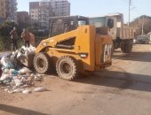 رفع 40 طن من القمامة والمخلفات الصلبة بمنطقة حي غرب سوهاج 