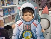 جناح معهد الفلك بمعرض الكتاب «لعب وترفيه ومعلومات وتاريخ».. أنشطة ومسابقات للأطفال وورش عمل ولقاءات علمية.. مجسمات لرواد الفضاء والشمس والكرة الأرضية وتليسكوبات لالتقاط الصور التذكارية.. صور