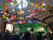 أبناء الساحة الحجاجية بالأقصر يحتفلون بمولد سيدى أبوالحجاج بحلقات الذكر والمديح فى مسجده.. صور