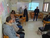رئيس منطقة سوهاج الأزهرية يتفقد البرامج التدريبية المتخصصة لتنمية قدرات المعلمين