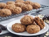 طريقة عمل بسكويت التمر بالقرفة دون سكر