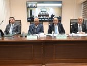 لجنة الإدارة المحلية بمجلس النواب في أولى اجتماعاتها: سننقل نبض الشارع وهموم المواطنين.. إصدار قانون الإدارة المحلية على رأس أولوياتنا.. والأعضاء يطالبون بإزالة معوقات التصالح في مخالفات البناء