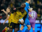 بوروسيا دورتموند يقلب الطاولة على هايدنهايم بثلاثية في الدوري الألماني