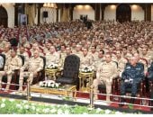 الفريق أول عبد المجيد صقر يلتقى بعدد من قادة وضباط القوات المسلحة