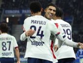 باريس سان جيرمان يستعيد صدارة الدوري الفرنسي في ليلة طرد حكيمي