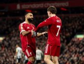 محمد صلاح يتجاوز هنري وروني ويخلّد اسمه في الدوري الإنجليزي