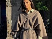 إزاى تعملى ستايل شيك بالمعطف الشتوى؟ الإكسسوارات السر