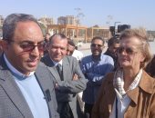 متنفس أهالي قنا.. سفيرة الاتحاد الأوروبي تتفقد الكورنيش الجديد (فيديو)