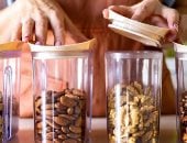 استعدادات رمضان.. 4 خطوات لتخزين الياميش والمكسرات بأفضل جودة