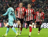 سندرلاند يكتسح بيرنلي بثلاثية نظيفة ويتقدم للمركز الثامن بالدوري الإنجليزي