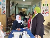 قافلة طبية لتقديم خدمات الكشف والعلاج مجانًا بقرية البرغوثى فى العياط.. صور