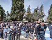 المقدسيون أدوا صلاة الجمعة الأخيرة من رمضان على مقربة من الأقصى