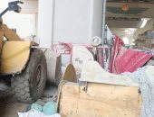 محافظة الجيزة تزيل أكبر بؤرة «فريزة» بشارع عمرو بن العاص فى فيصل.. صور