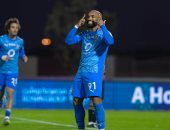 نيوم يفوز على الرياض 1-0 بمشاركة احمد حجازى في الدورى السعودى