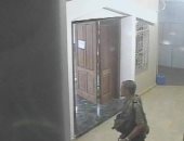 لقطات تظهر الزبير البكوش فى مجمع السفارة الأمريكية ببنغازى 2012.. تفاصيل