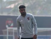 جلسة مع هادي رياض لاحتواء غضبه بسبب خروجه من حسابات توروب فى الأهلي