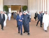 الشيخ محمد بن زايد يصطحب الرئيس السيسى إلى مطار أبو ظبى الدولى لتوديعه