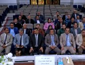 محافظ سوهاج يبحث الموقف التنفيذي لمشروعات المبادرة الرئاسية حياة كريمة