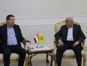 محافظ شمال سيناء يستقبل وزير الزراعة واستصلاح الأراضى بمكتبه