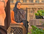 تسنيم مطر بالحجاب فى كواليس تصوير أب ولكن قبل عرضه فى رمضان.. صور