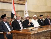 وزير الأوقاف يلتقى وفد أئمة وأساتذة إندونيسيا بمسجد مصر الكبير