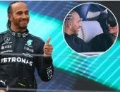 لويس هاميلتون يدعم عرض Bad Bunny بعد ظهوره مع كيم كارداشيان في السوبر بول