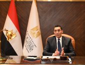 وزير الرياضة يناقش مع الأندية مديونيات المرافق فى اجتماع