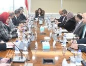 وزيرة الإسكان تتابع موقف تنفيذ المبادرة الرئاسية "حياة كريمة"