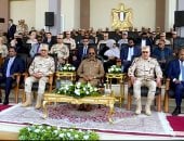 الرئيس الصومالى ووزير الدفاع يشهدان اصطفاف القوات المصرية المشاركة ببعثة الاتحاد الأفريقى