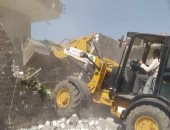 إزالة 13 حالة تعدّ على 4 قراريط و18 سهم بالإسماعيلية