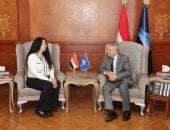 الفريق أسامة ربيع يبحث مع وفد سيمنس سبل التعاون في مجالات التدريب