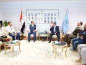 محافظ أسيوط يلتقي نائب وزير الصحة ويبحث سبل دعم المنظومة الصحية