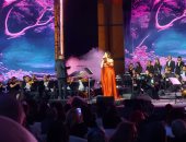 ‏أميرة أحمد وكنزي يغنيان لفيروز بحفل عيد الحب في الأوبرا