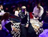 مغني الراب Soho Bani يشعل الأجواء على السجادة الحمراء لمهرجان برلين السينمائي