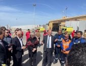 محافظ شمال سيناء وسفيرا السويد وفنلندا يتفقدون معبر رفح وجهود إدخال المساعدات