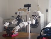 رفاهية أم ثورة منزلية؟ روبوت يطوى ملابسك فى 90 دقيقة