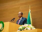 رئيس مفوضية الاتحاد الإفريقي أمام القمة: تُشكّل فلسطين ومعاناة شعبها تحديا لضمائرنا