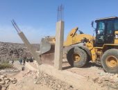 إزالة 6 حالات تعدى على الأراضى الزراعية وأملاك الدولة بـ 3 قرى بمركز سوهاج