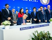 العالم هذا المساء.. غارات إسرائيلية على غزة ترفع عدد شهداء القطاع لـ72061 شخصا.. ترامب: مجلس السلام سيثبت أنه أهم هيئة دولية في التاريخ.. روسيا تعلن السيطرة على 12 قرية في شرق أوكرانيا خلال أسبوعين.. صور