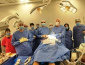 نجاح جراحة عاجلة لإنقاذ مصاب بآلة حادة نافذة بالمخ بمستشفى طوارئ قصر العينى