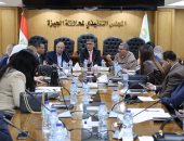 محافظ الجيزة: قريبًا طرح منظومة الجمع السكنى بحى الهرم لتحسين كفاءة النظافة