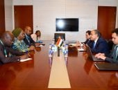 وزير الخارجية يبحث مع الأمين العام للكوميسا سبل تعزيز التكامل الاقتصادي