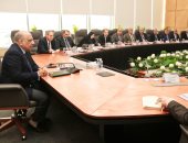 وزير الكهرباء يجتمع برؤساء شركات التوزيع لمراجعة خطة العمل واجراءات تأمين التغذية