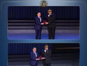 فى ليلة الوفاء لأهل العطاء.. وزير الداخلية يقلد أبطال الشرطة وأسر الشهداء أوسمة الشرف.. عهد جديد بتقديم خدمات أمنية متطورة.. اللواء محمود توفيق يكافئ المتميزين: تضحيات الشهداء الصخرة التى يتحطم عليها الإرهاب