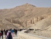 أيقونة السياحة الشتوية العالمية.. معابد ومقابر الأقصر تستقبل زوار العالم