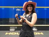 على طريقة الكاوبوى.. مراسم تتويج نور الشربينى ببطولة تكساس للاسكواش